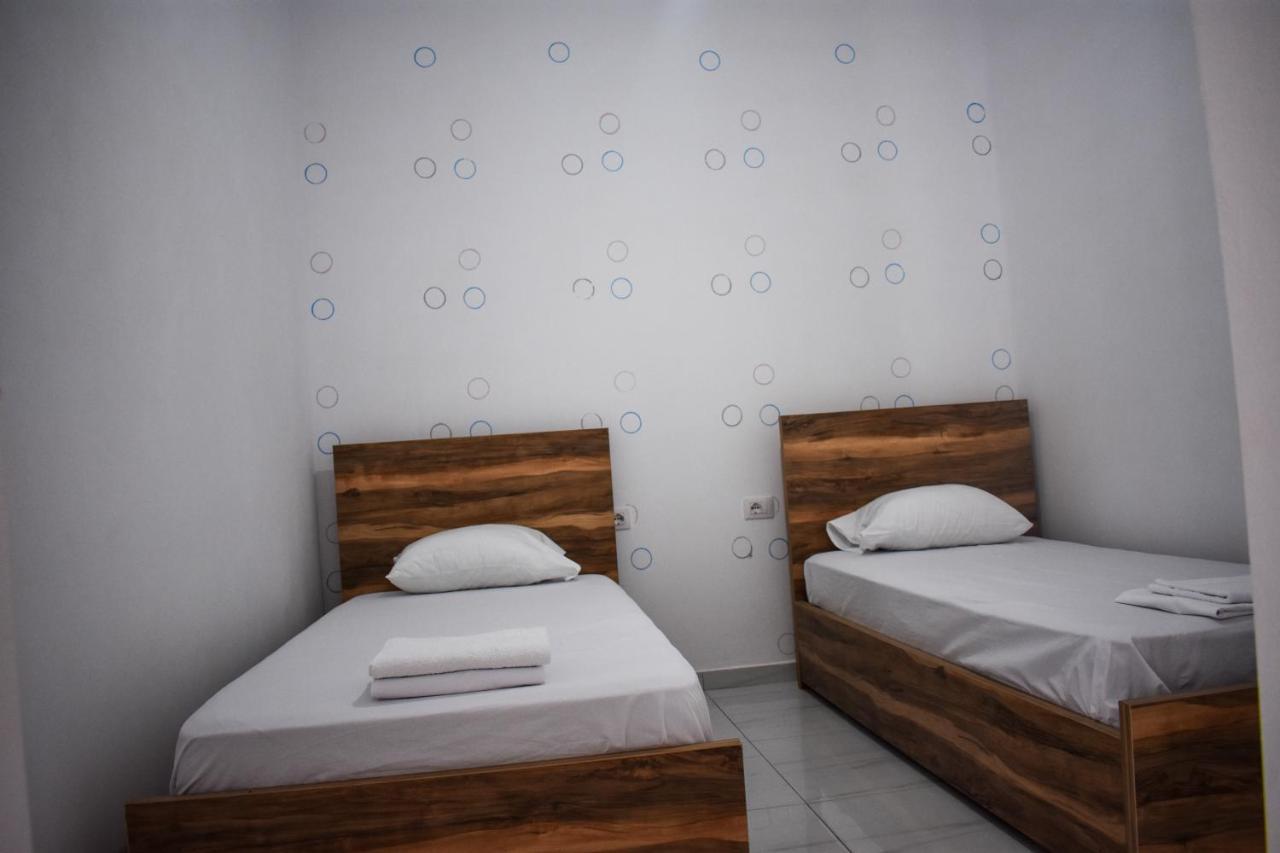 Troi Beach House Vlore Bagian luar foto
