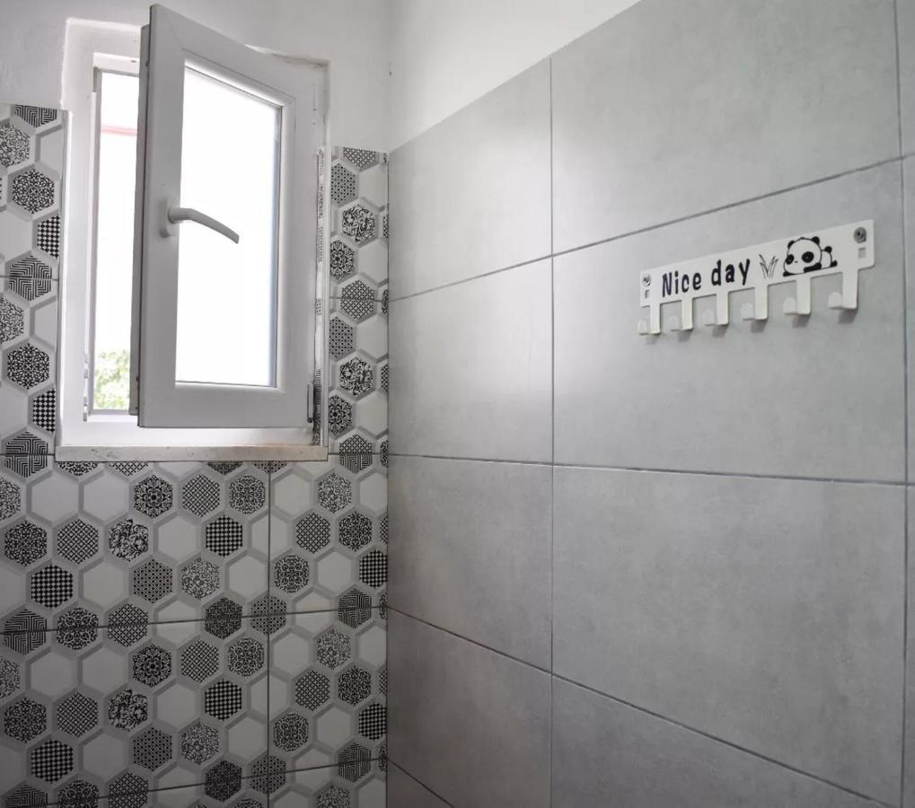 Troi Beach House Vlore Bagian luar foto