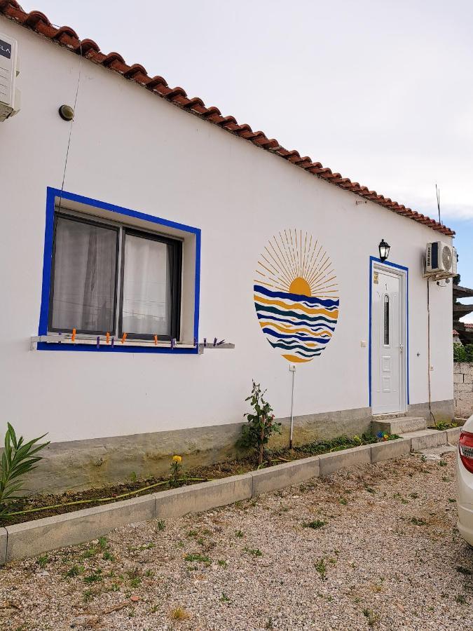 Troi Beach House Vlore Bagian luar foto